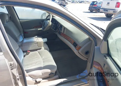 2001 Buick Lesabre Custom z USA, uszkodzony, nr VIN 1G4HP54K41U215331